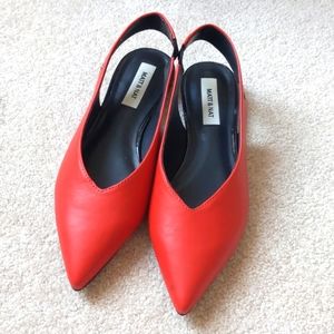 Matt & Nat Effie Red shoes size 7